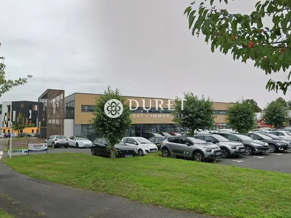 Local commercial 85 m²