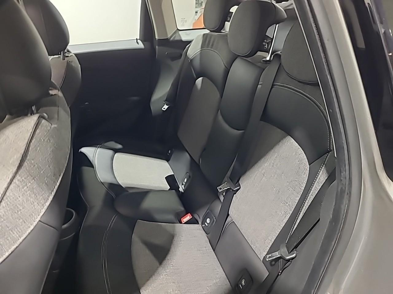 Mini One mini hatch 5 portes cooper 136 ch — photo 13
