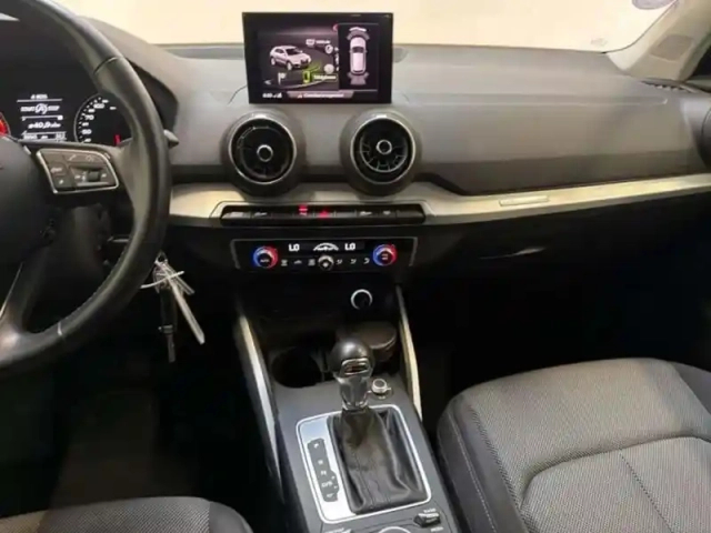 Audi Q2 35 tfsi cod 150 s tronic 7 sport — photo 10