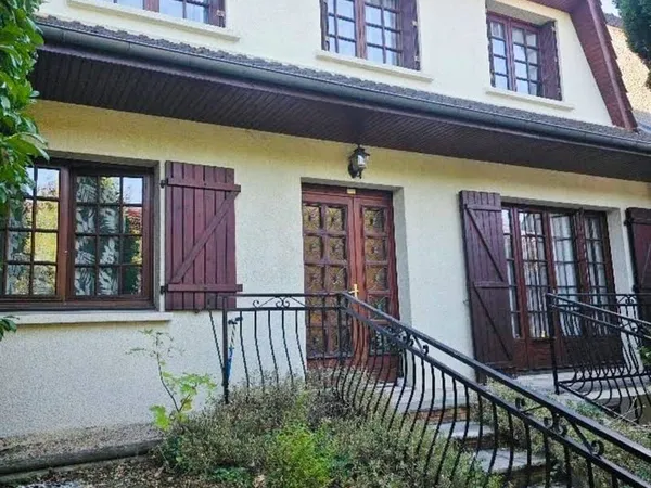 Maison 7 pièces 170 m²