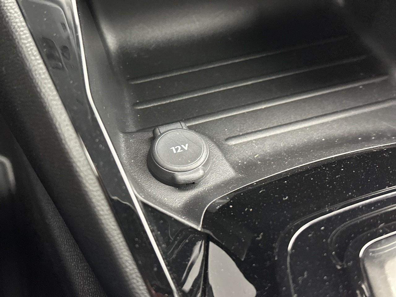 Peugeot 2008 puretech 130 s&s eat8 allure — photo 28