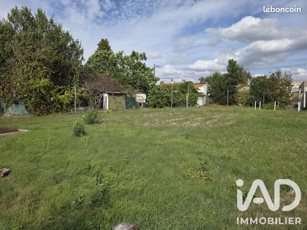 Terrain 566 m² Le Loroux-Bottereau