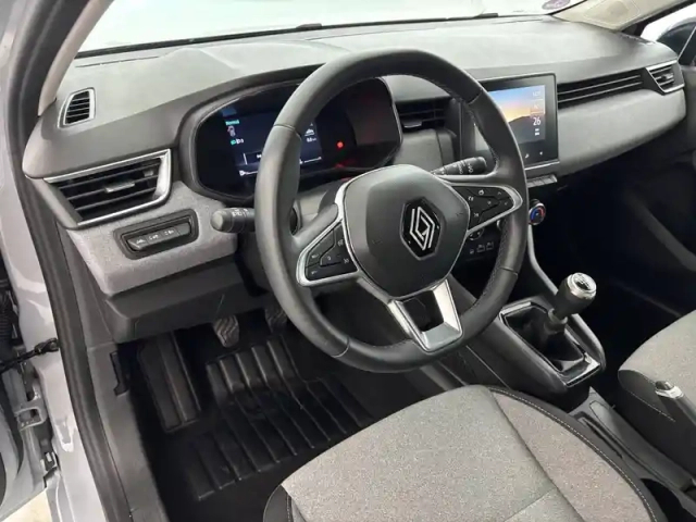 Renault Clio tce 90 — photo 19