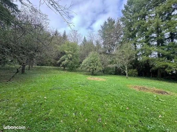 Terrain 1 561 m² Novillars