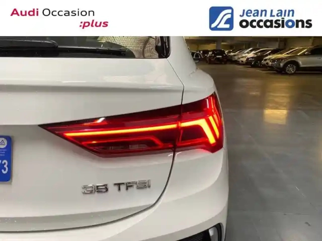 Audi Q3 sportback 35 tfsi 150 ch — photo 20