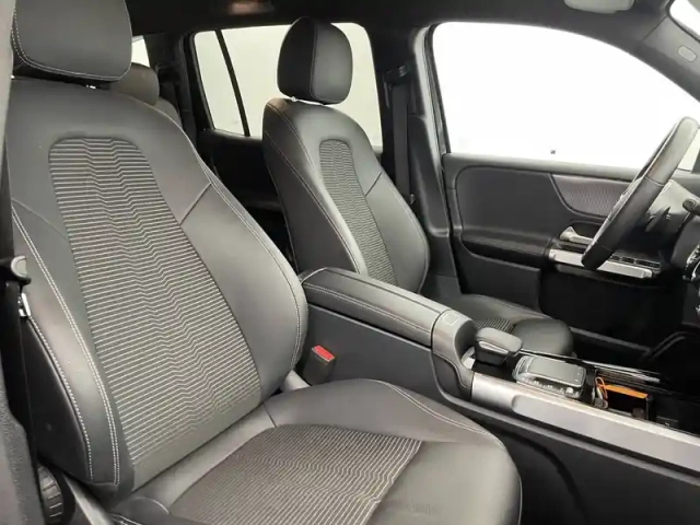 Mercedes Glb 200 d 8g-dct — photo 112