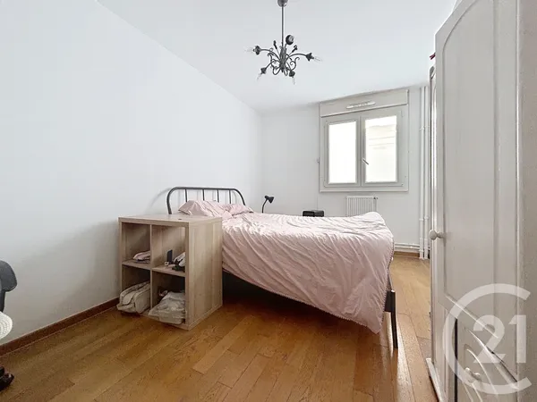 Appartement 4 pièces 77 m²