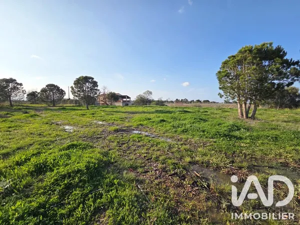 Terrain 2689 m²