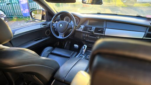 BMW X6 M xDrive 4.4 V8 555 BVA - M – 2010 – 161839 km – Essence – Boîte Automatique — photo 24