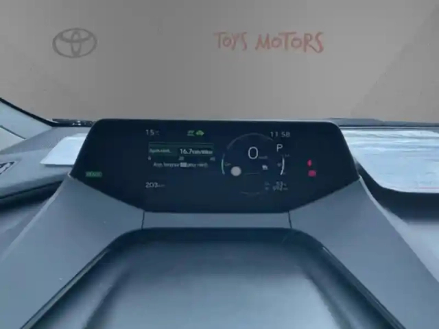 Toyota Prius hybride rechargeable 223ch dynamic ph — photo 14