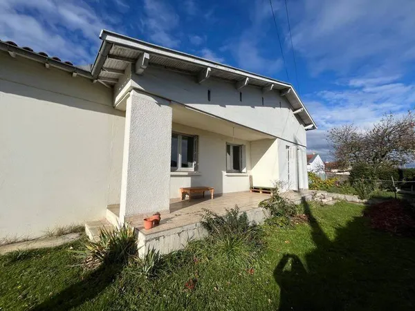 Maison de plain-pied 5 pièces 95 m²