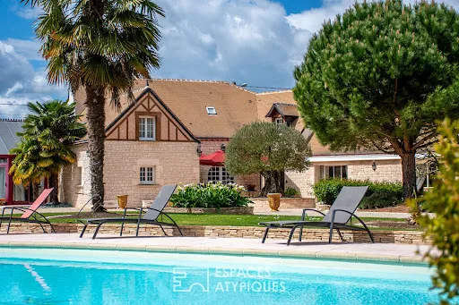 Maison 9 pièces 350 m²