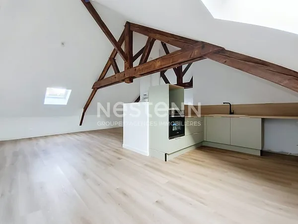 Appartement à louer Brive-La-Gaillarde loft de 31 m2 rénové avec climatisation - proche centre ville