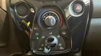 Peugeot 108 VTi 72 Style S&S 4cv 5p — photo 26