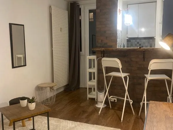 A louer studio meuble a marseille proche timone