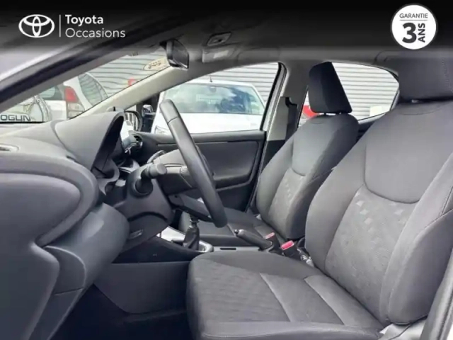 Toyota Yaris 120 vvt-i dynamic business 5p mc24 — photo 11