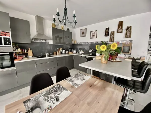 Agréable villa de plain-pied avec garage