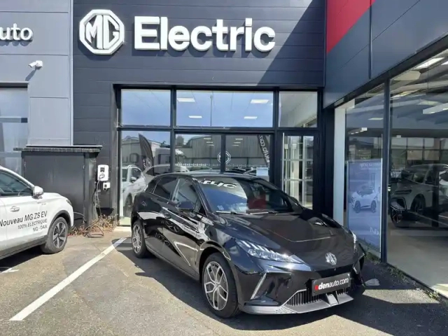 Mg Mg4 electric 64kwh - 150 kw 2wd — photo 10