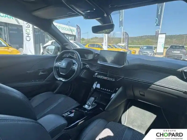 Peugeot 208 puretech 100 s&amp;s eat8 — photo 111