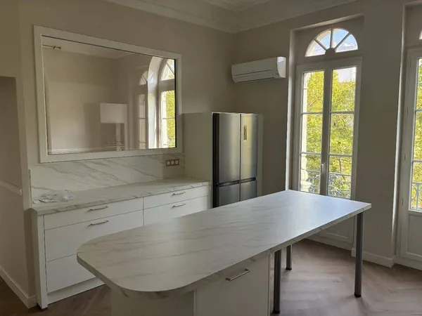 Appartement 2 pièces 61 m²