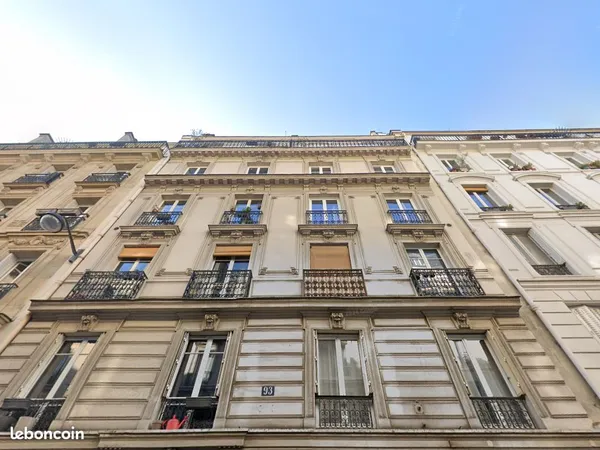 Studio 1 pièce 17 m²