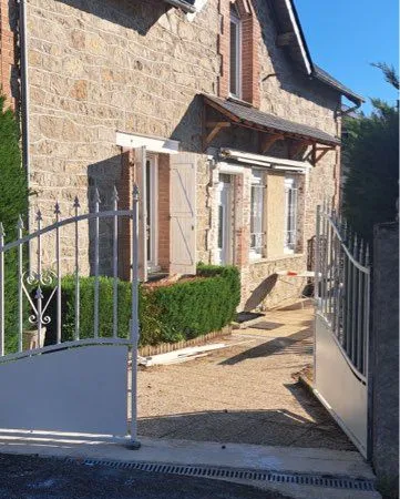 Maison ancienne de caractère 147 m2 terrain de 520 m2