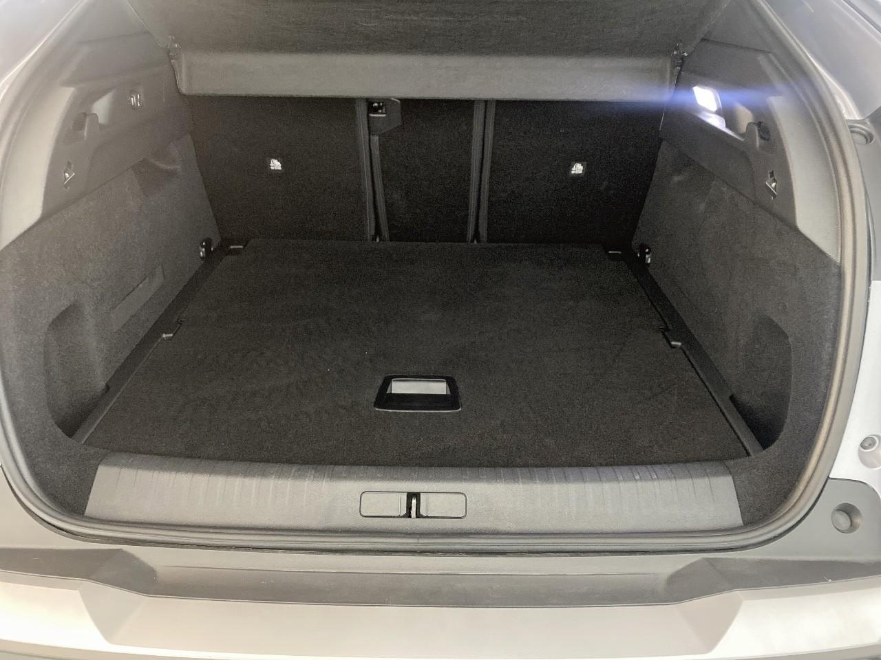 Peugeot 3008 hybrid 145 e-dcs6 allure — photo 6