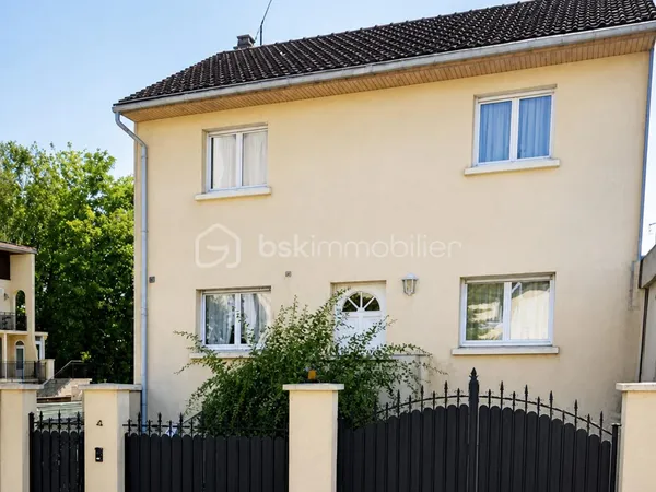 Maison 6 pièces 109 m²