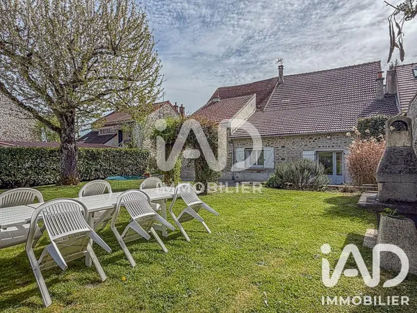 Maison 7 pièces 197 m²