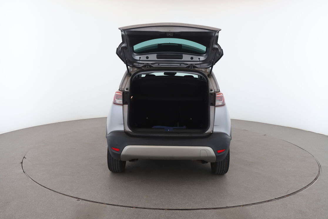 Opel Crossland X 1.2 Turbo Elegance Business — photo 15