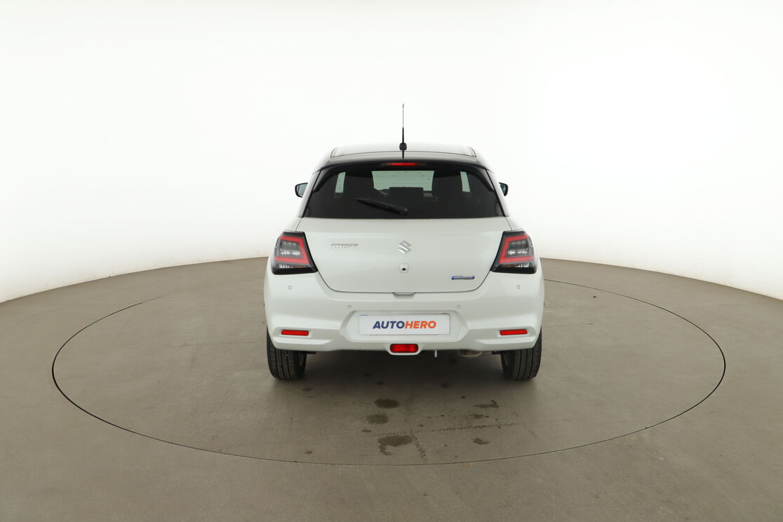 Suzuki Swift 1.2 DualJet Hybrid Privilege AllGrip — photo 4