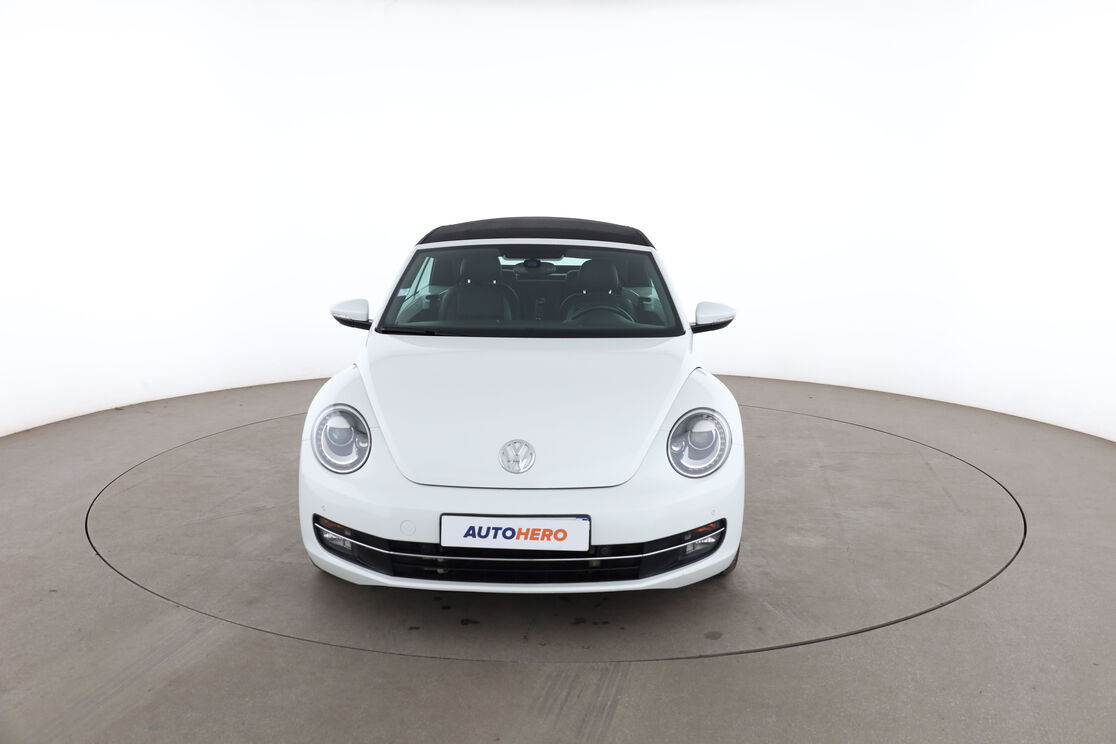 Volkswagen Beetle Cabriolet 2.0 TDI BlueMotion Tech Couture DSG6 — photo 8