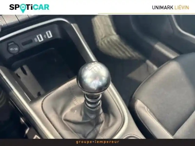 Jeep Avenger 1.2 turbo t3 100ch altitude + — photo 14