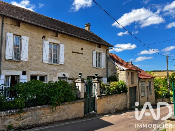 Maison 4 pièces 158 m²