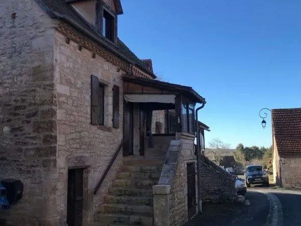 Maison à louer centre village
