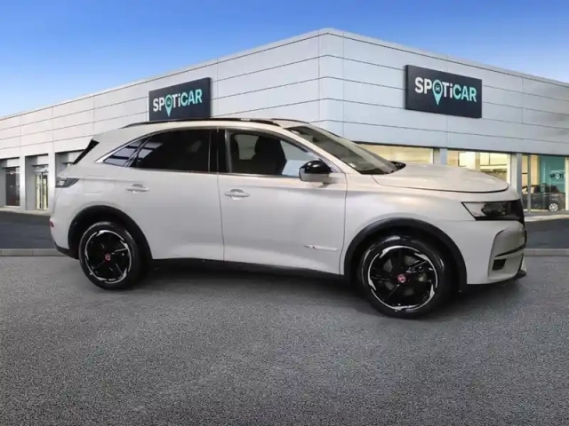 Ds Ds 7 ds7 crossback hybride e-tense 300 eat8 4x4 performance line+ — photo 6
