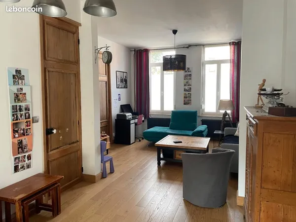 Maison 5 pièces 140 m²