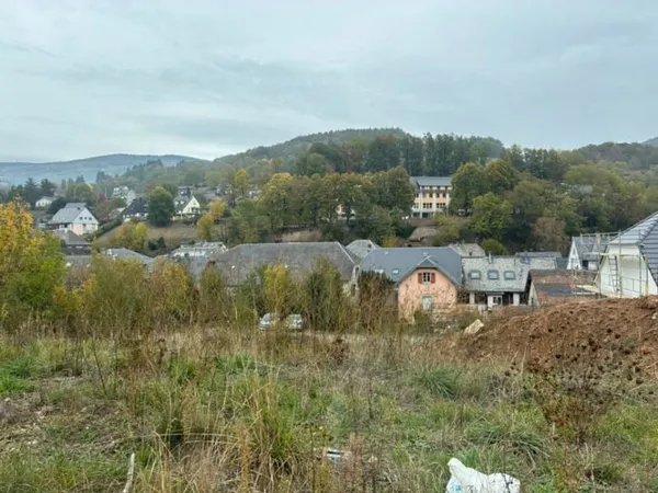 Terrain 577 m²