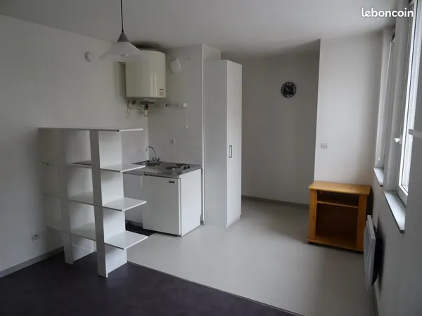 Studio 25m² avec place de parking DIJON République/Clémenceau