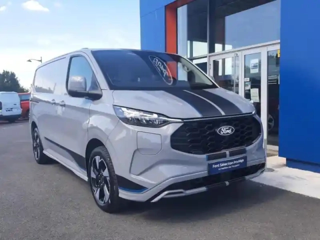 Ford Custom transit  fg 320 l1h1 2.5 duratec 232ch hybride rechargeable sport cvt — photo 8