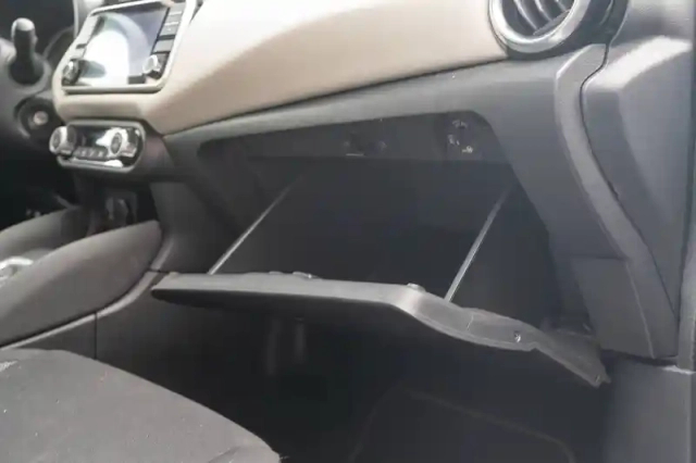 Nissan Micra ig-t 92 — photo 29