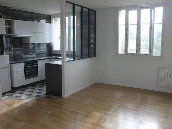 Appartement 1 pièce 55 m²