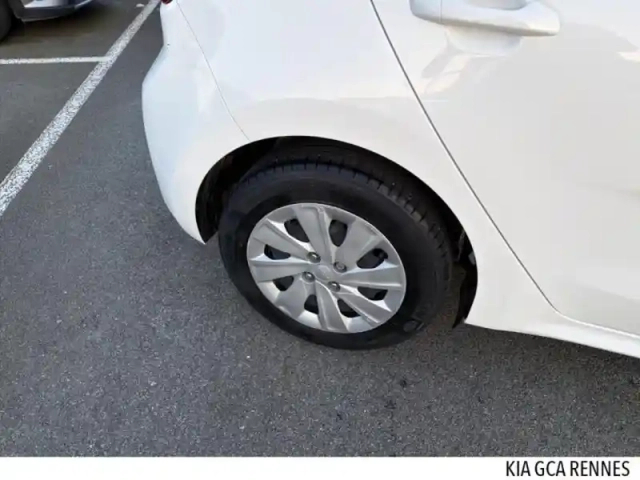 Kia Rio 1.2 dpi 84ch motion — photo 12