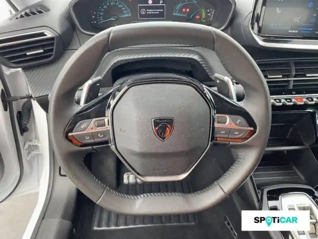 Peugeot 208 hybrid 110 ch e-dcs6 — photo 12