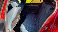 Peugeot 308 1.2 PureTech 130ch S&S GT EAT8 — photo 13