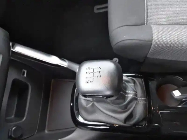 Citroën C3 Aircross puretech 110 s&amp;s bvm6 — photo 14