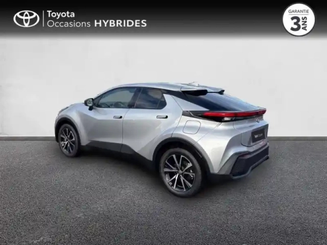 Toyota C-Hr 2.0 hybride rechargeable 225ch design my25 — photo 2
