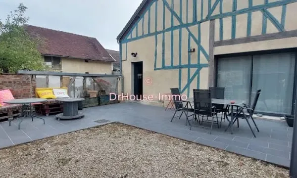Maison 7 pièces 200 m²