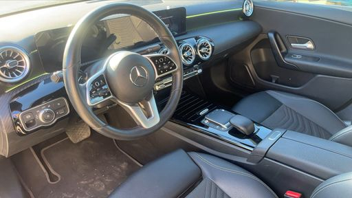 Mercedes Classe A 250 218 8G-DCT - Style Line – 2022 – 65991 km – Hybride essence – Boîte Automatique — photo 13