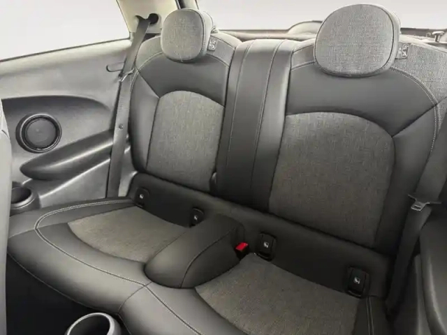Mini Mini cooper 136ch  edition camden bva7 — photo 13